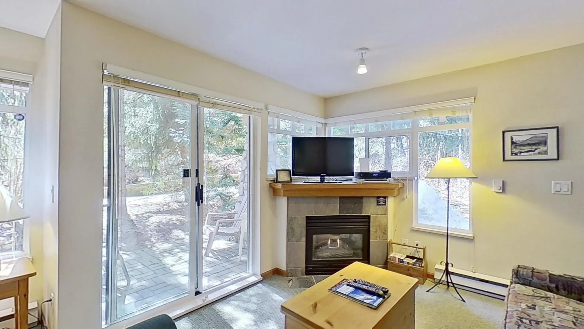 Lagoons At Stoney Creek Whistler Apartment